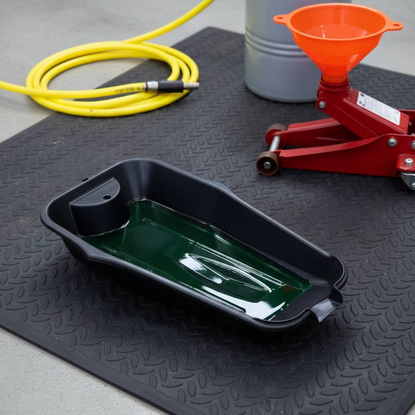 Vasca di raccolta olio da 2,5L - Oil Drain Tank recensione e prezzo